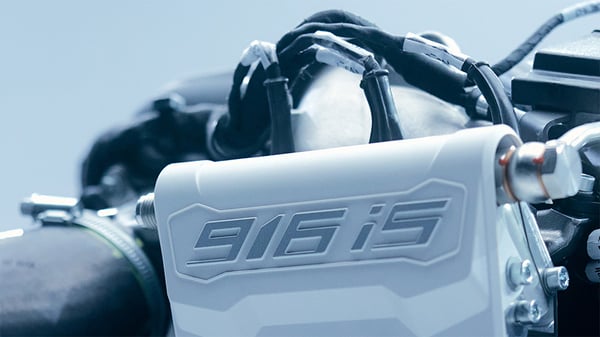 Rotax 916iS-close-up